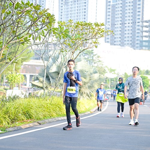 Race photo from BOGORUN 2026