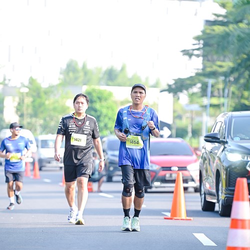 Race photo from BOGORUN 2026