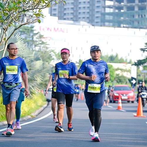 Race photo from BOGORUN 2026