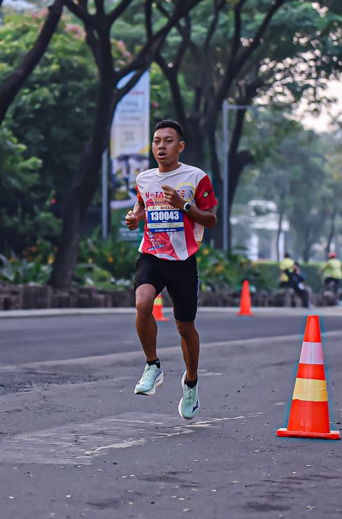 Race photo from NOTARACE 2025