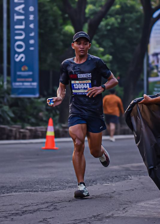 Race photo from NOTARACE 2025