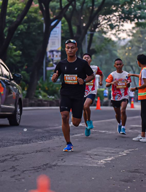 Race photo from NOTARACE 2025