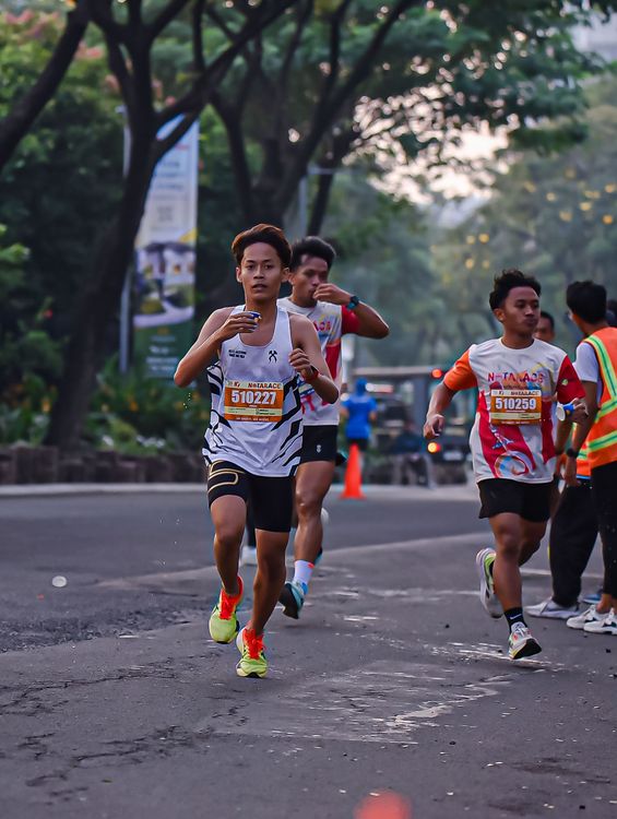 Race photo from NOTARACE 2025