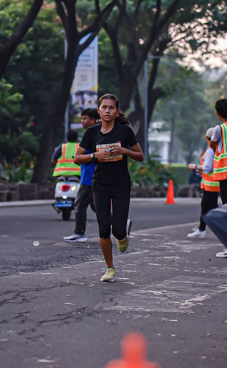 Race photo from NOTARACE 2025
