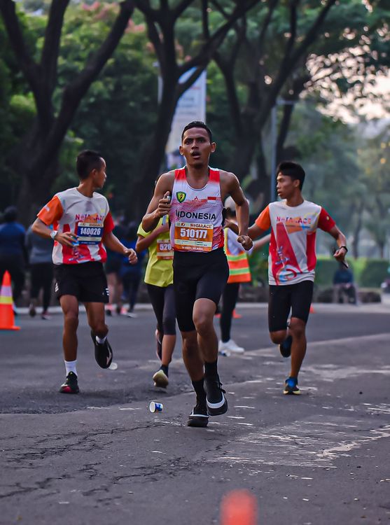 Race photo from NOTARACE 2025