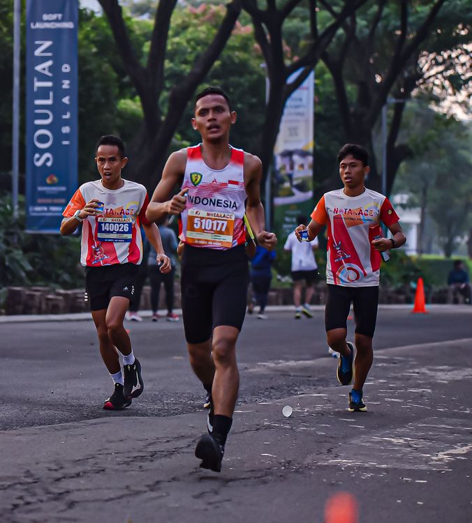Race photo from NOTARACE 2025