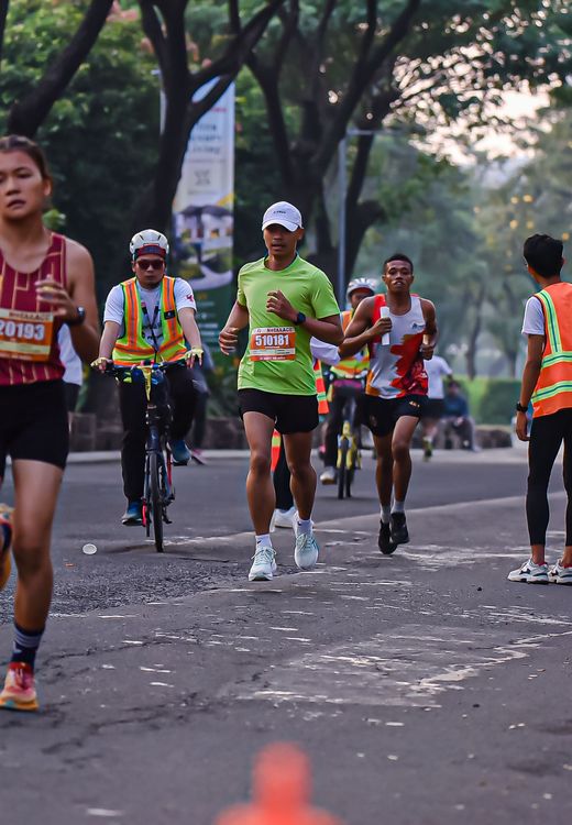 Race photo from NOTARACE 2025