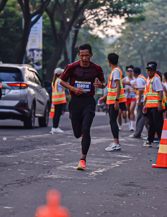 Race photo from NOTARACE 2025