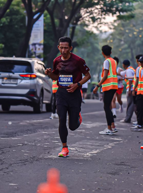 Race photo from NOTARACE 2025