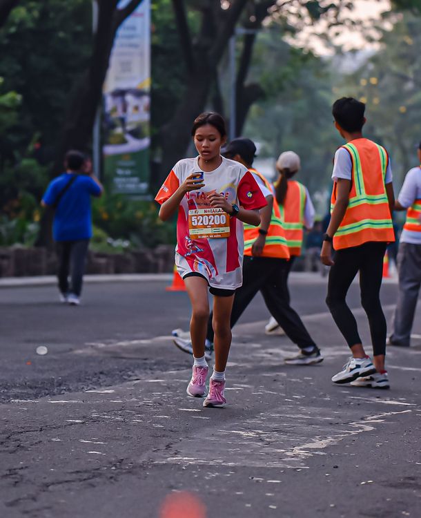 Race photo from NOTARACE 2025