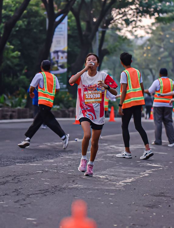 Race photo from NOTARACE 2025