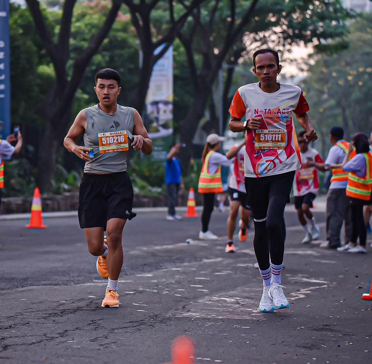 Race photo from NOTARACE 2025