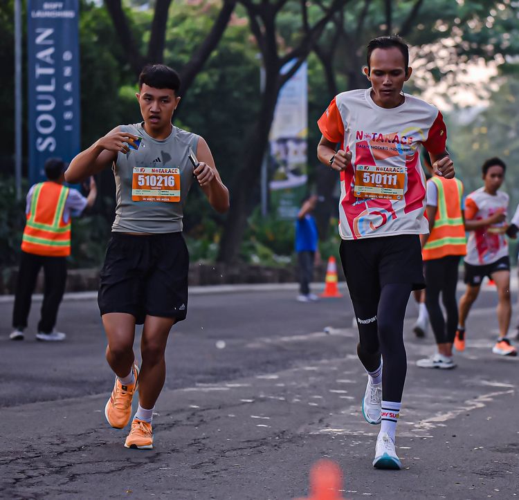 Race photo from NOTARACE 2025