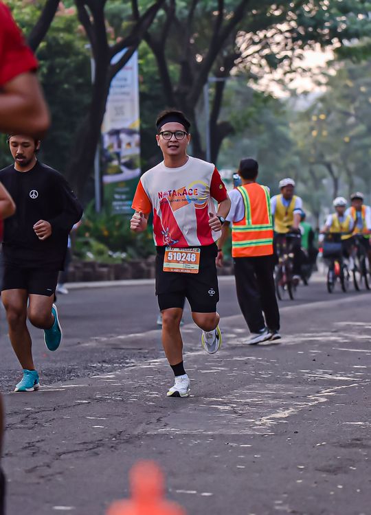 Race photo from NOTARACE 2025