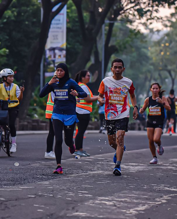 Race photo from NOTARACE 2025