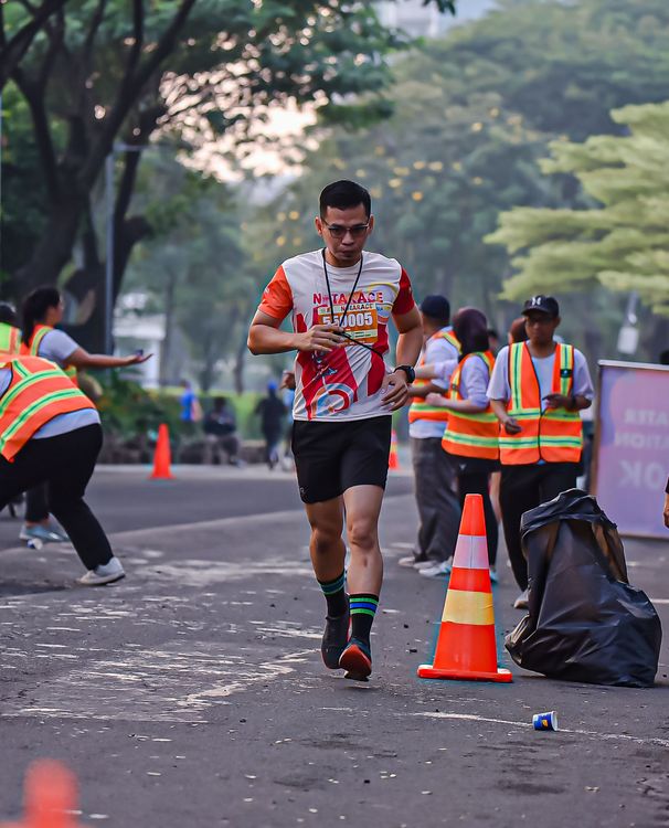 Race photo from NOTARACE 2025