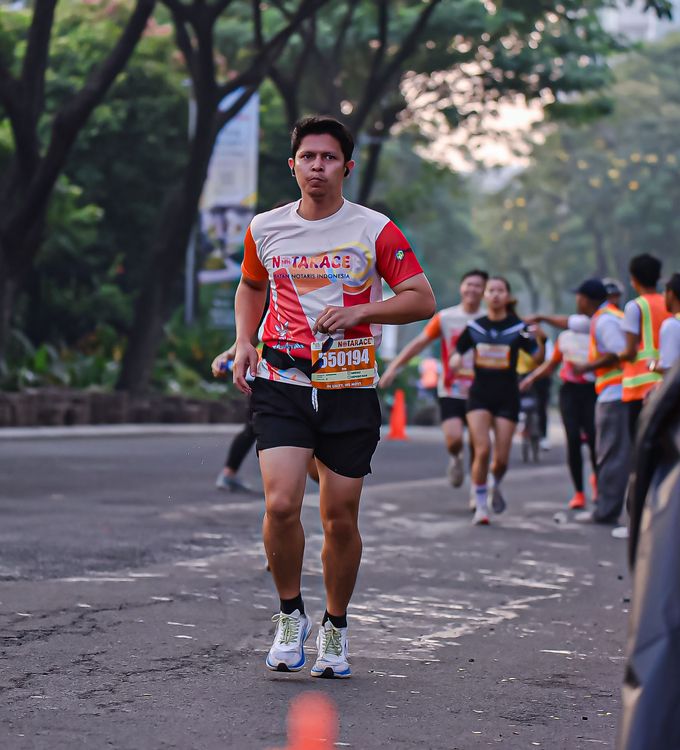 Race photo from NOTARACE 2025
