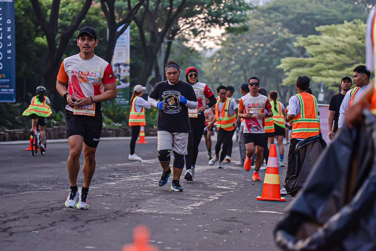 Race photo from NOTARACE 2025