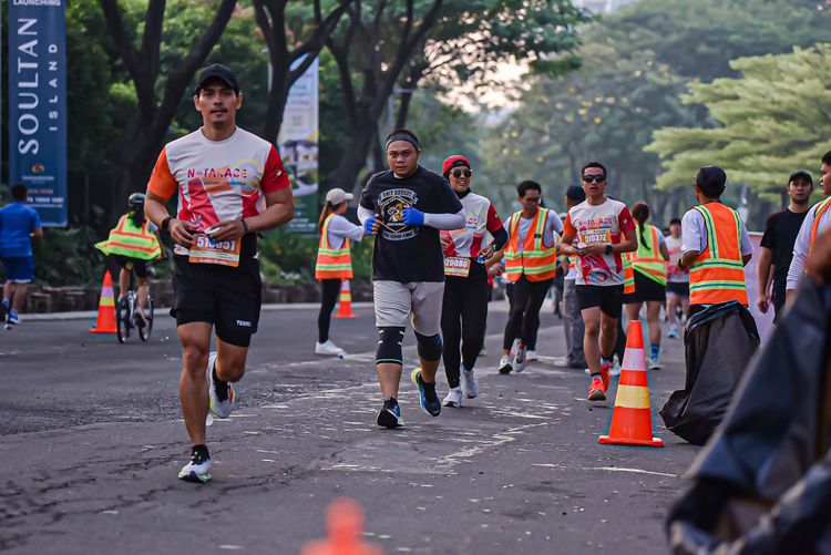 Race photo from NOTARACE 2025