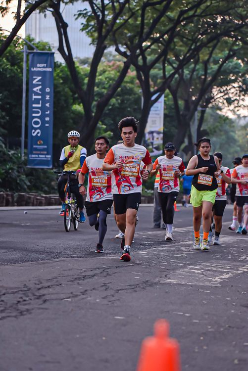Race photo from NOTARACE 2025