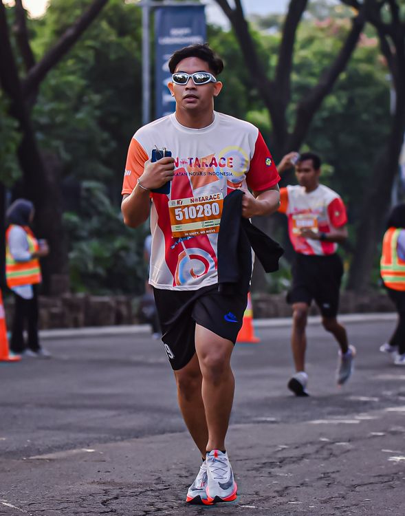 Race photo from NOTARACE 2025