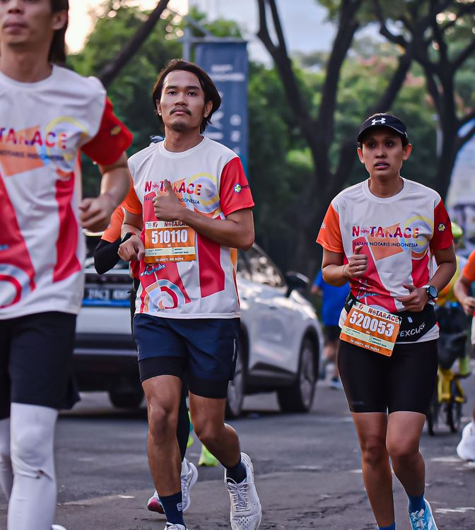 Race photo from NOTARACE 2025
