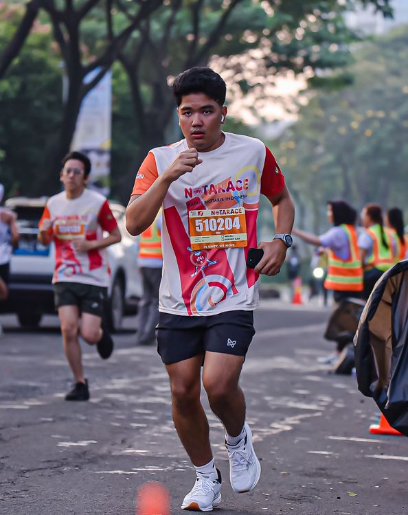 Race photo from NOTARACE 2025