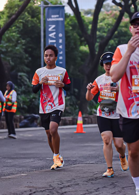 Race photo from NOTARACE 2025