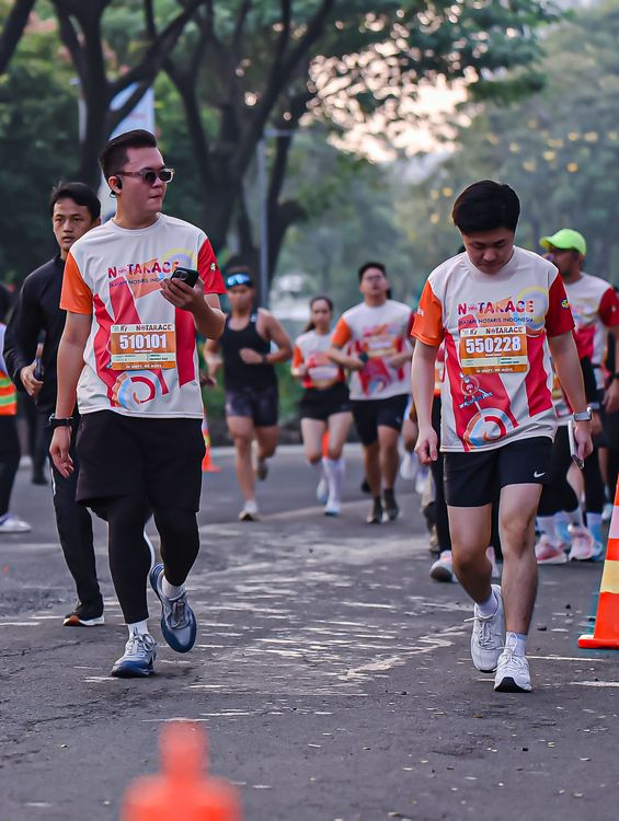 Race photo from NOTARACE 2025