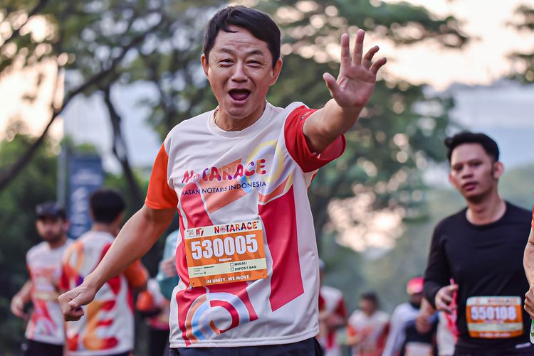 Race photo from NOTARACE 2025