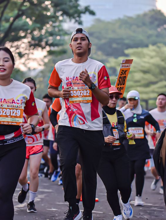 Race photo from NOTARACE 2025