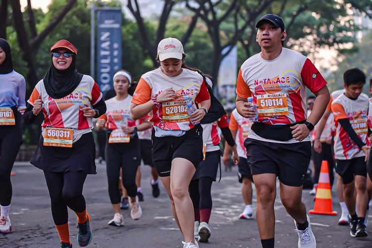 Race photo from NOTARACE 2025
