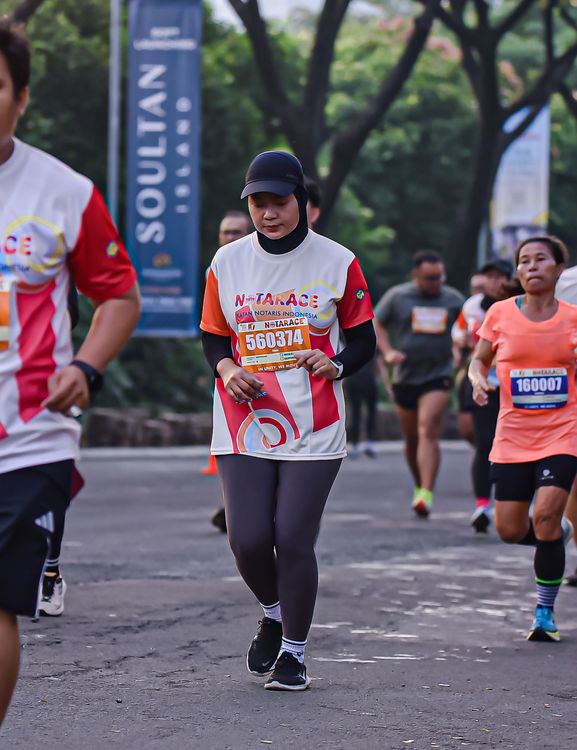 Race photo from NOTARACE 2025