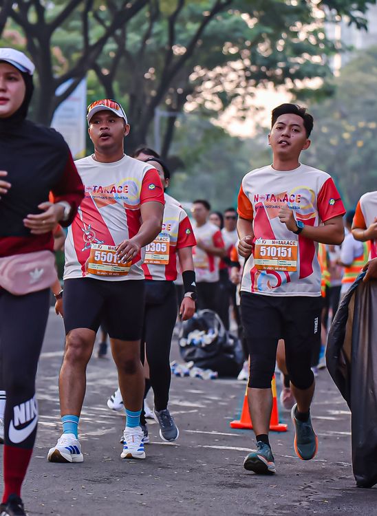 Race photo from NOTARACE 2025