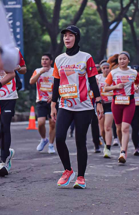 Race photo from NOTARACE 2025