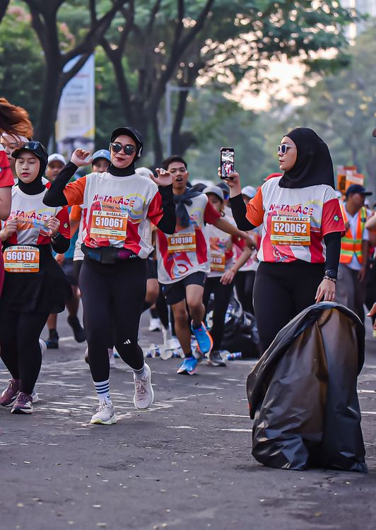 Race photo from NOTARACE 2025