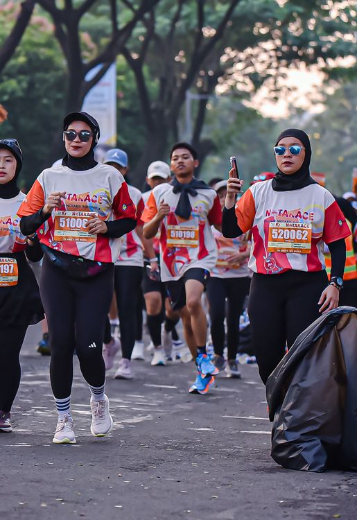 Race photo from NOTARACE 2025
