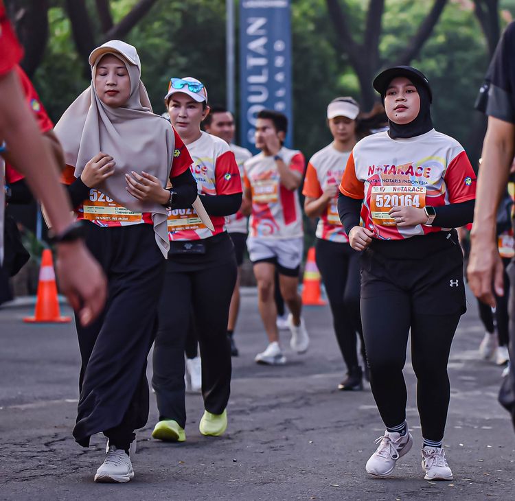 Race photo from NOTARACE 2025
