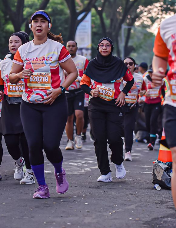 Race photo from NOTARACE 2025