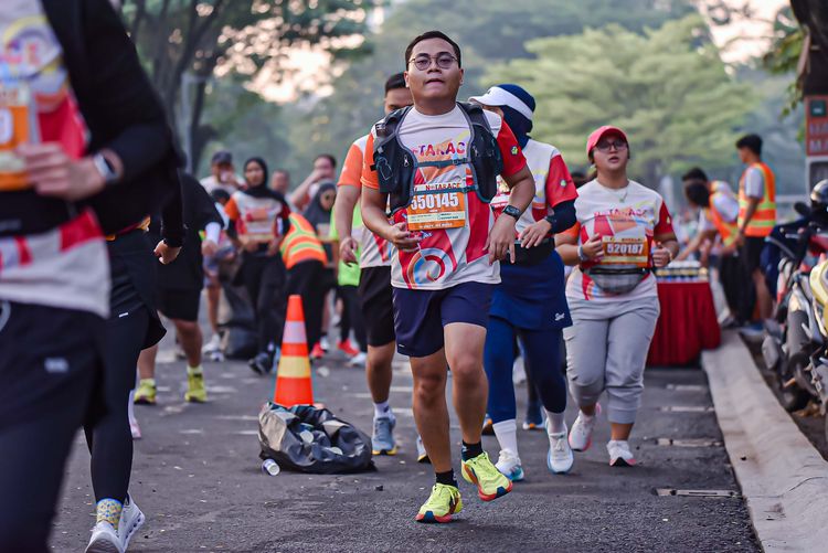 Race photo from NOTARACE 2025