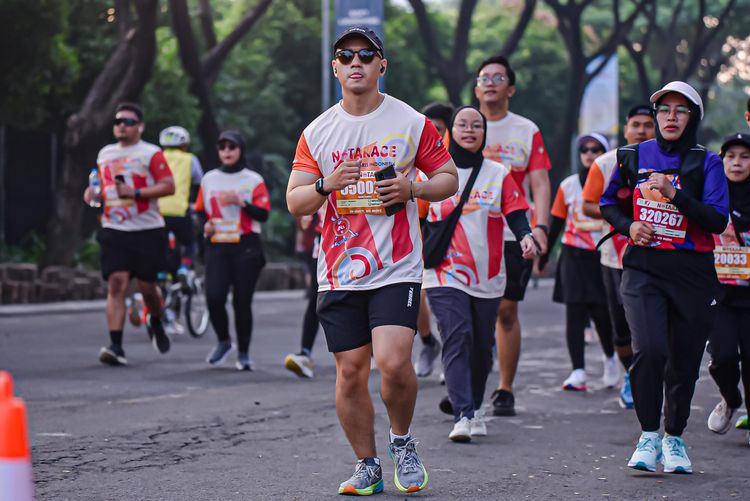 Race photo from NOTARACE 2025