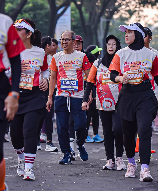 Race photo from NOTARACE 2025