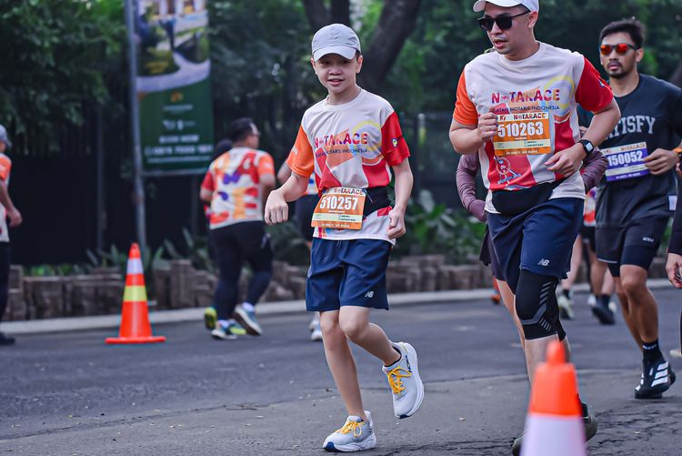 Race photo from NOTARACE 2025