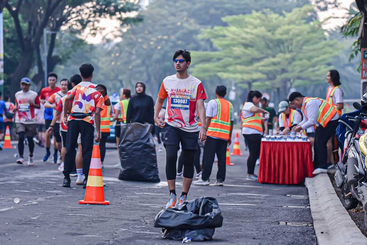 Race photo from NOTARACE 2025