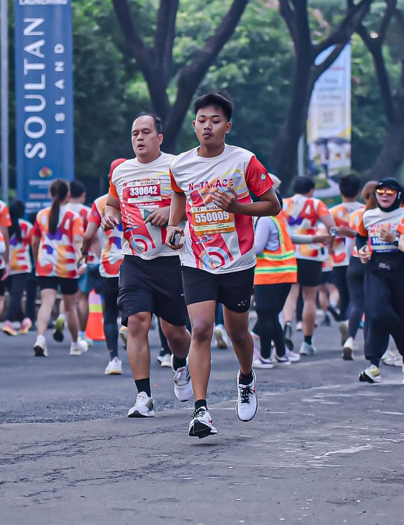 Race photo from NOTARACE 2025