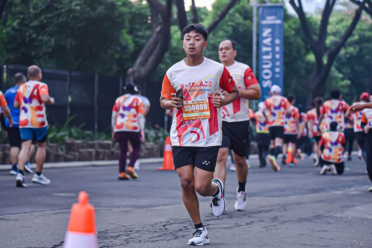 Race photo from NOTARACE 2025