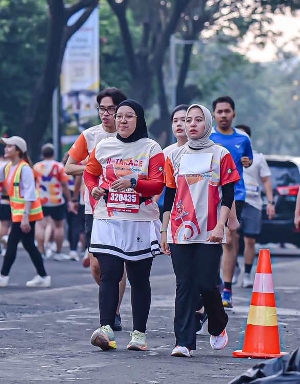 Race photo from NOTARACE 2025