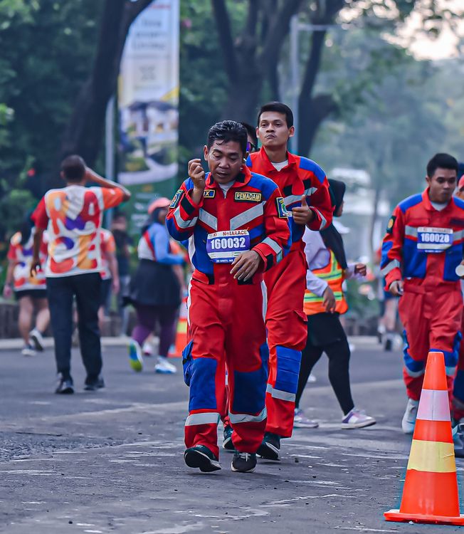Race photo from NOTARACE 2025