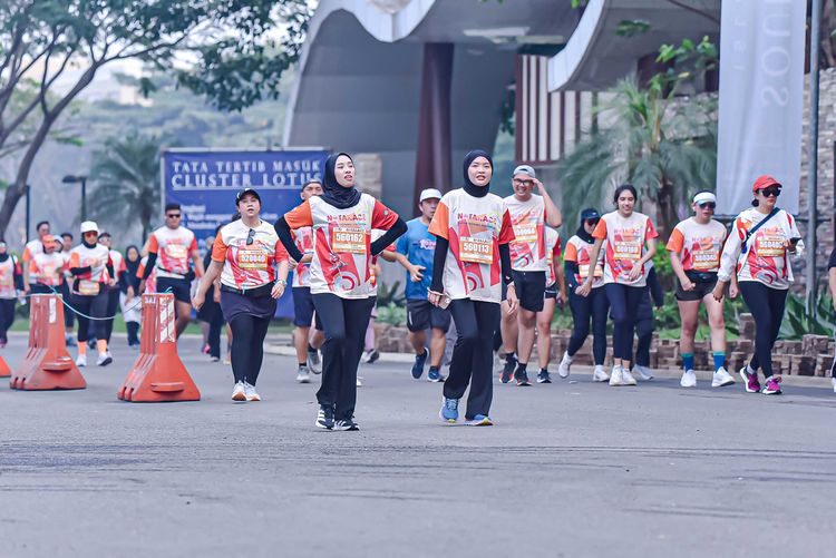 Race photo from NOTARACE 2025