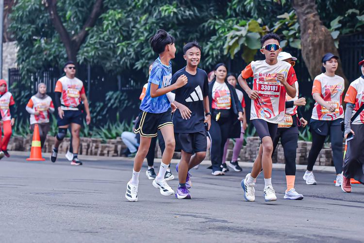 Race photo from NOTARACE 2025